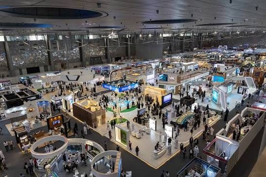 أهمية المعارض والفعاليات التجارية في بناء الشراكات وتوسيع الأعمال في العالم العربي